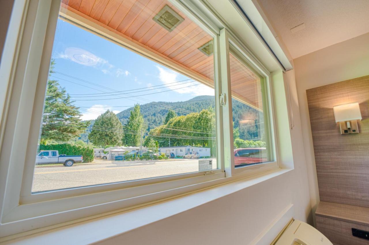 Harrison Grand Motel Harrison Hot Springs Eksteriør bilde